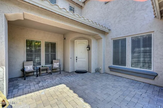 a view of outdoor space