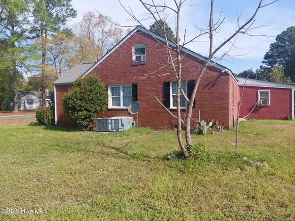 $189,000 | 306 South Jefferson Avenue, Goldsboro, NC 27530