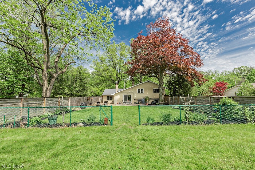 4536 Anderson Road Cleveland, OH 44121 - Photo 31 of 35