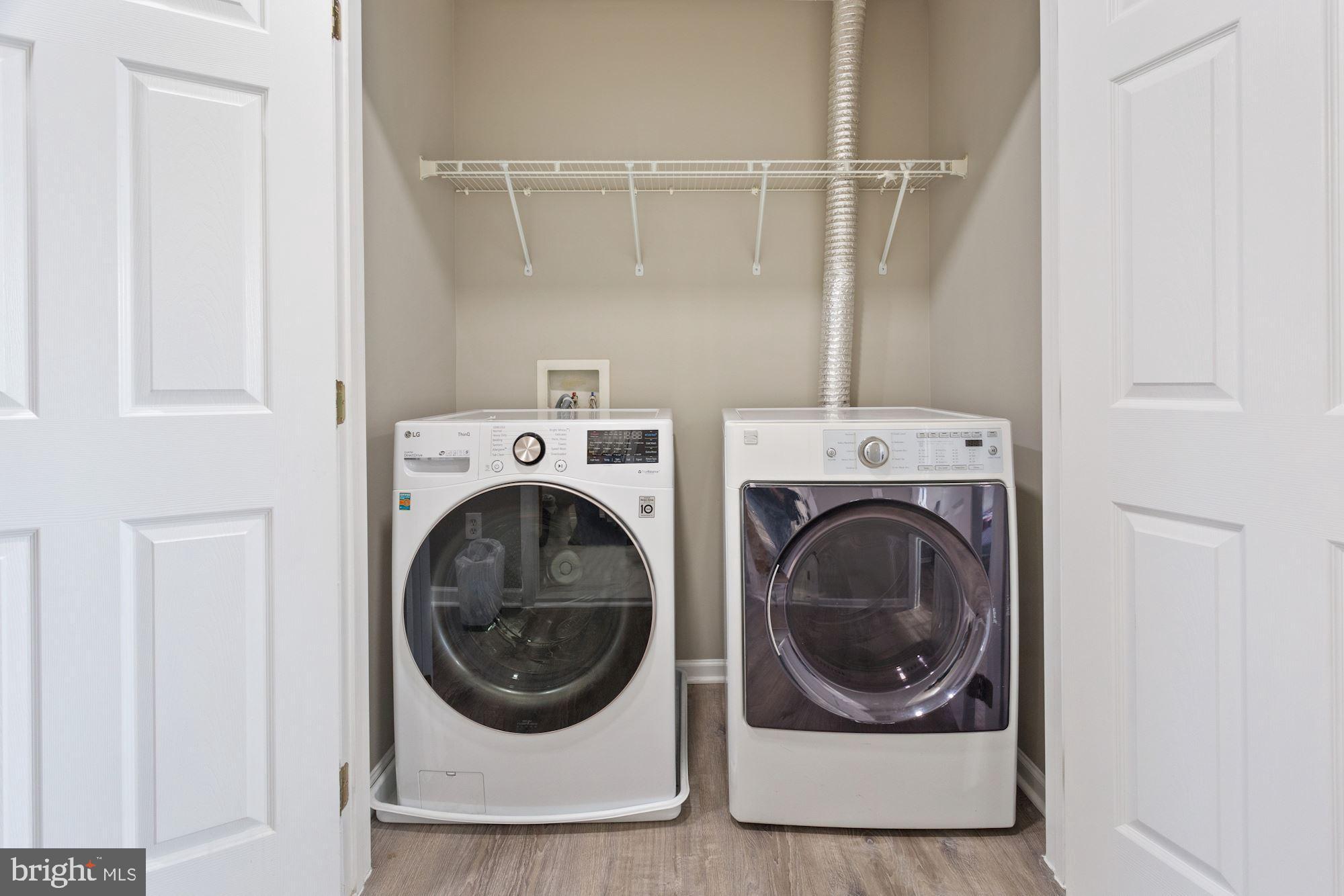 25272 McIntyre Square South Riding, VA 20152 - Photo 33 of 51 Upper Level Laundry