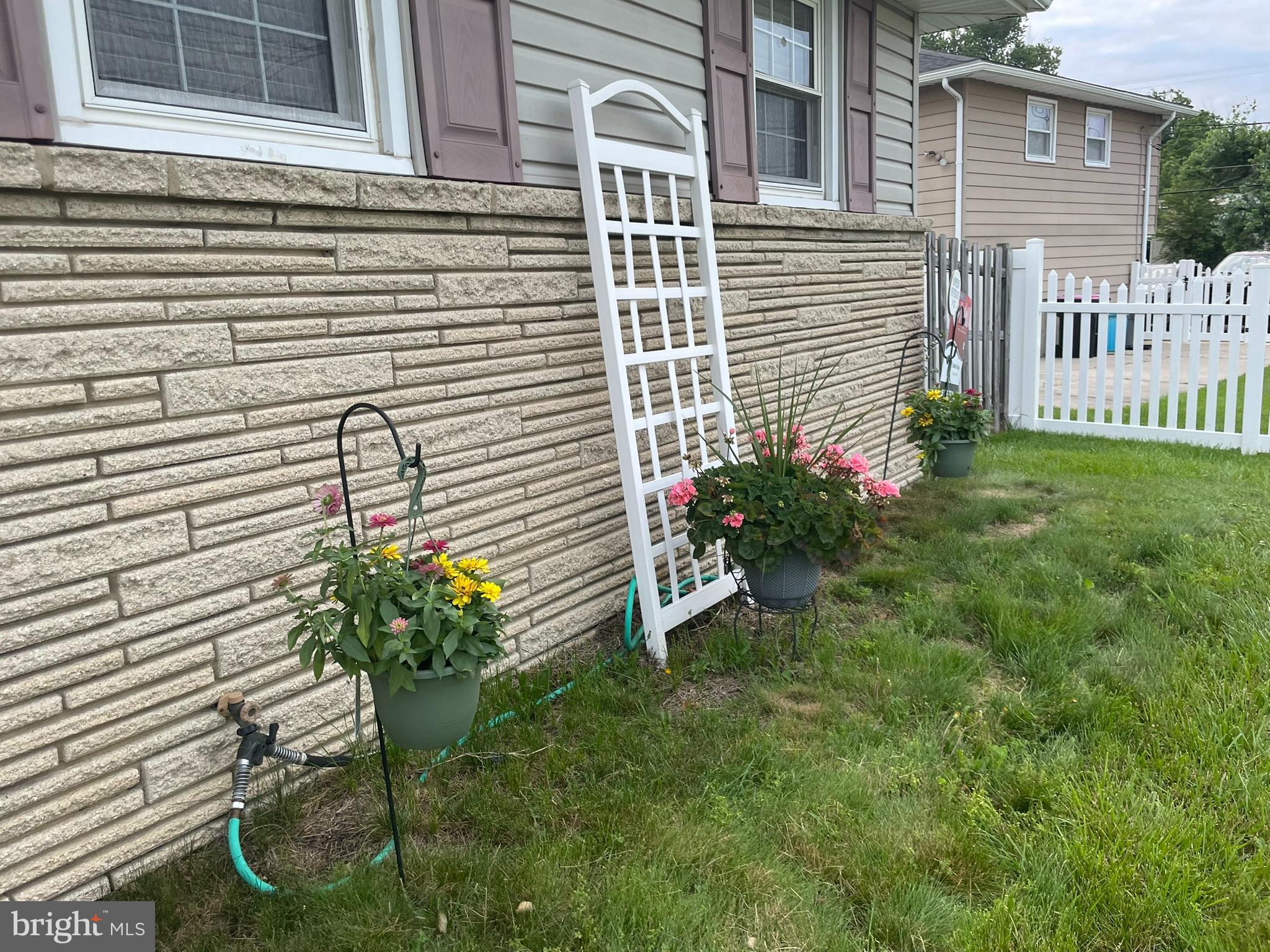 1101 Prospect Lane Somerdale, NJ 08083 - Photo 35 of 41 a view of a house with a yard and sitting area