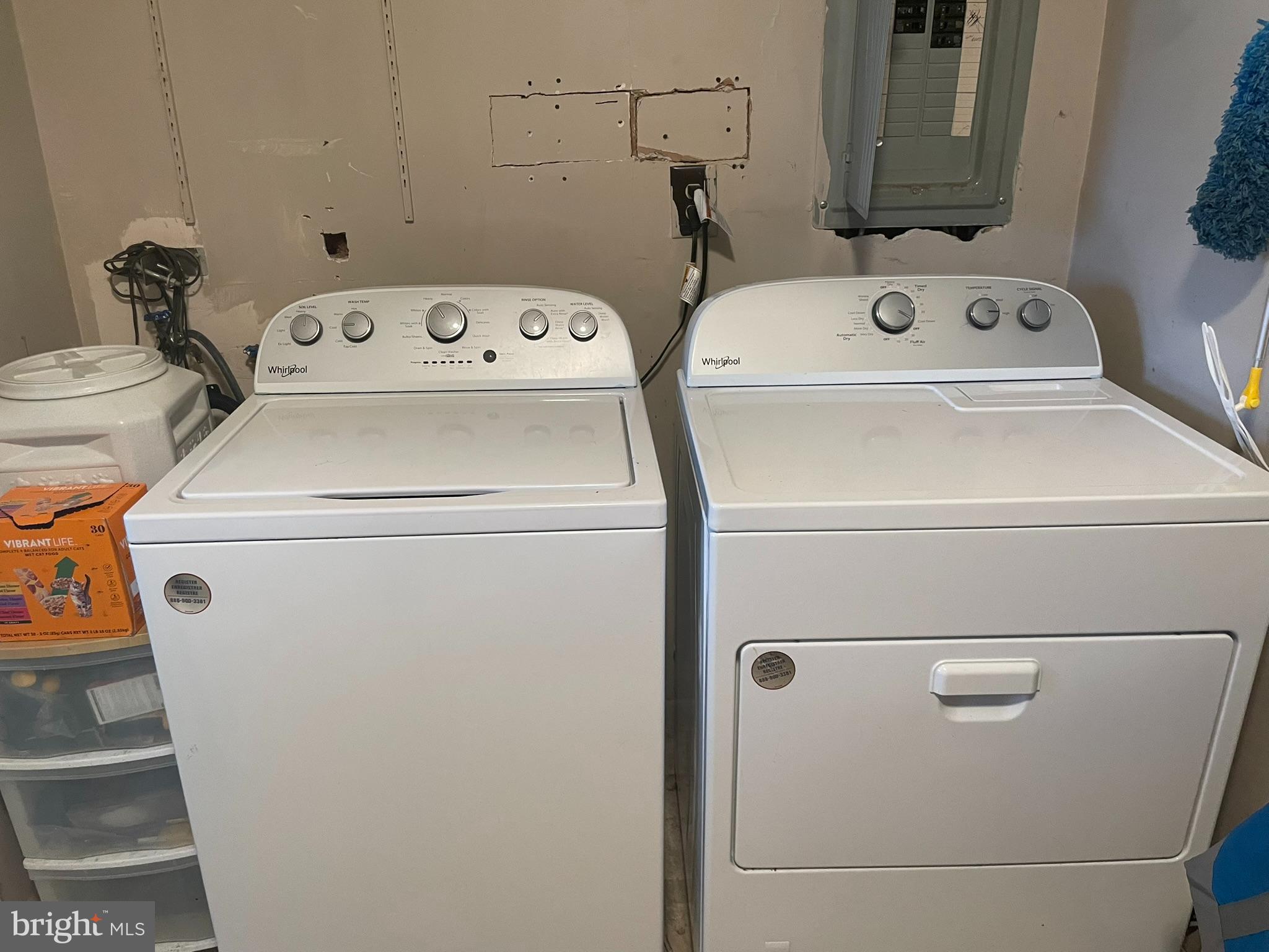 1101 Prospect Lane Somerdale, NJ 08083 - Photo 38 of 41 a utility room with dryer and washer
