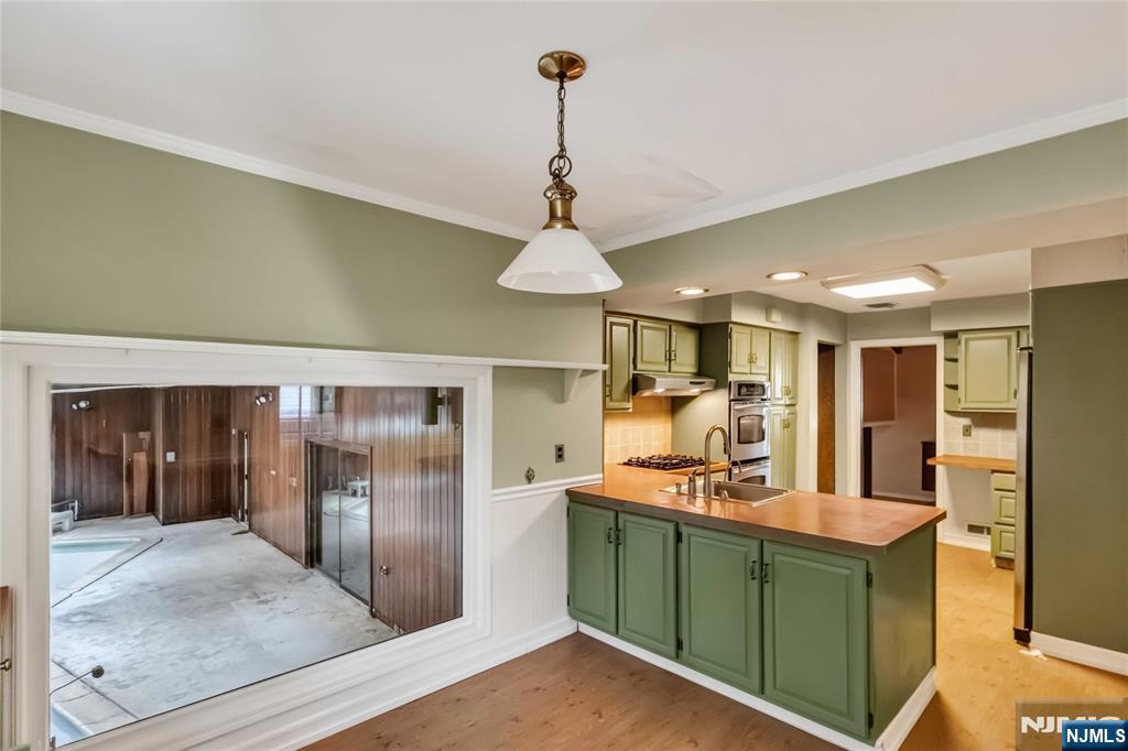 45 Nance Road West Orange, NJ 07052 - Photo 7 of 39