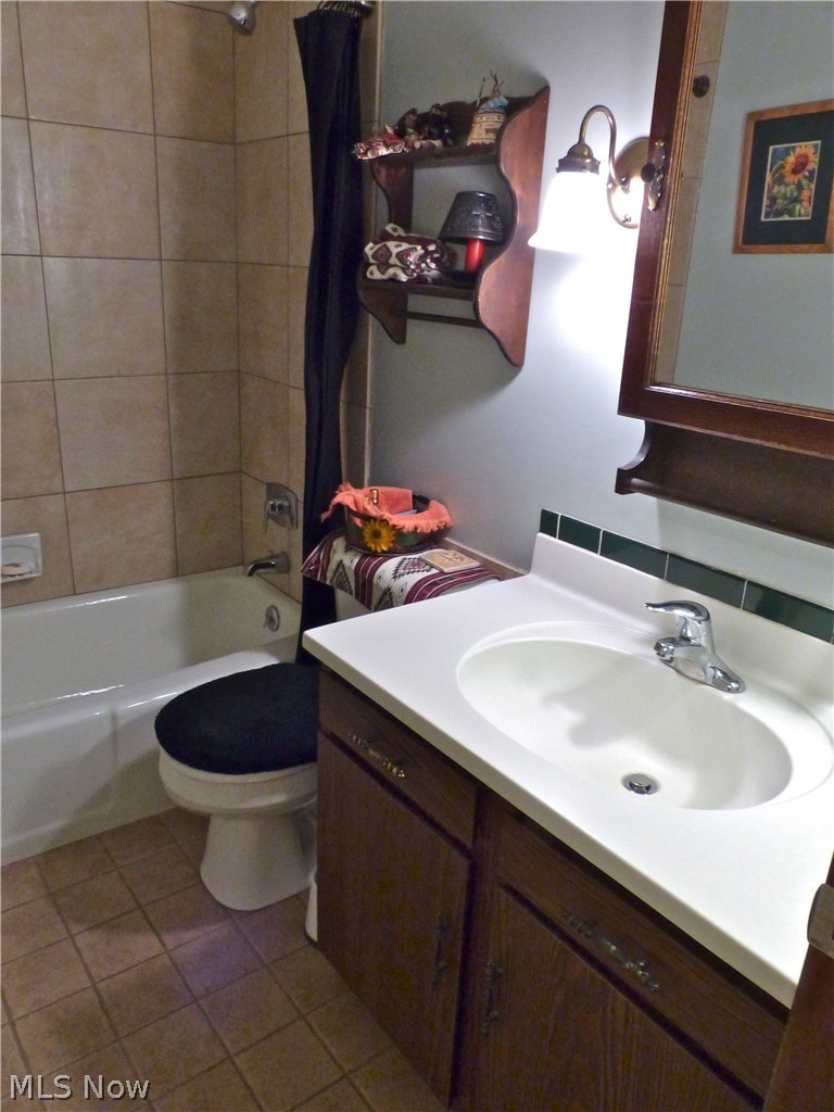 16200 Messenger Road Burton, OH 44021 - Photo 20 of 32