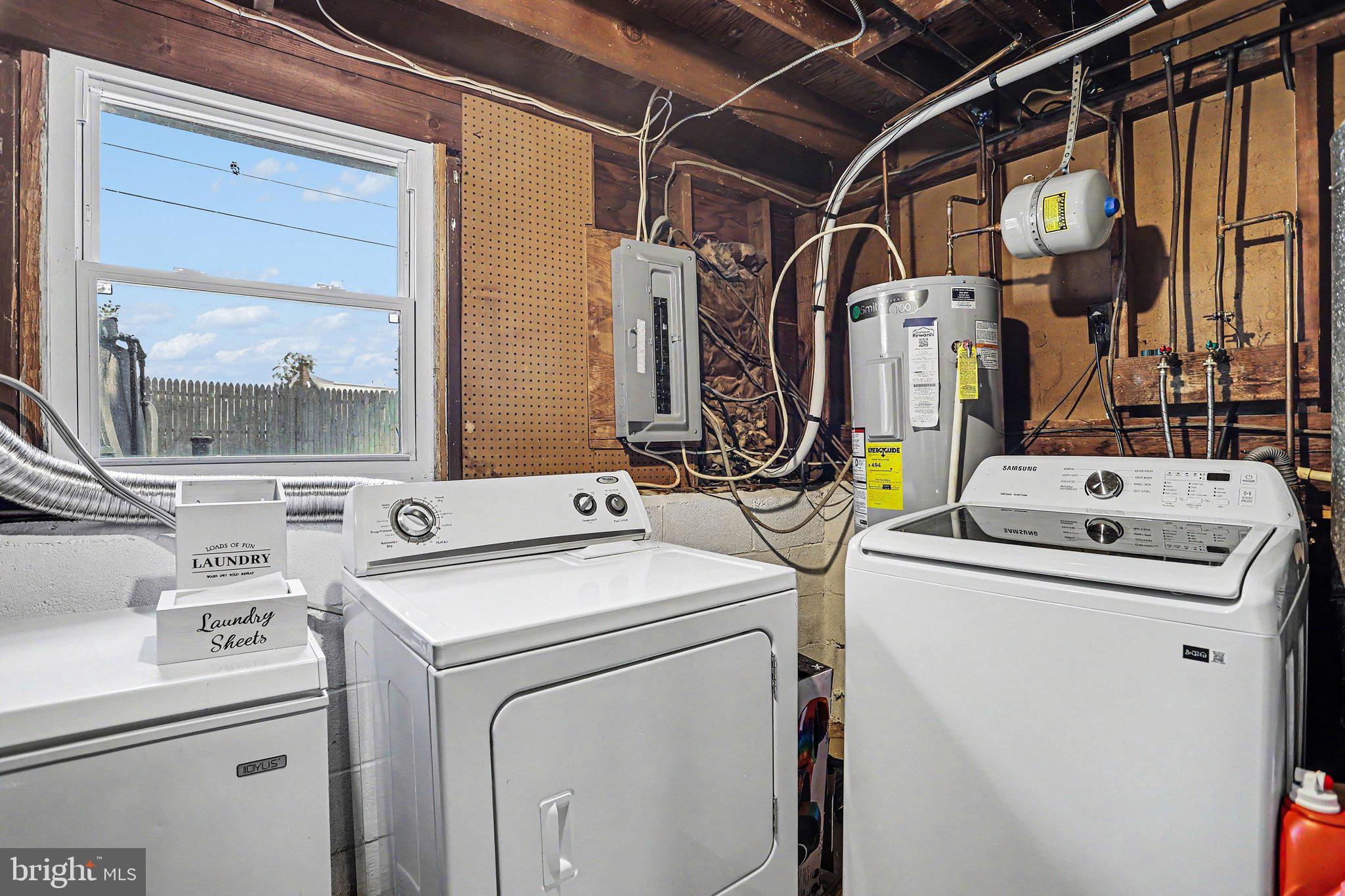 756 Fireside Road York, PA 17404 - Photo 22 of 29 Bright and functional laundry space.