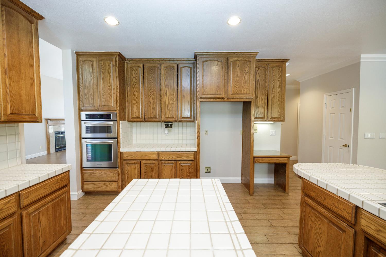 2708 Lake Front Court Modesto, CA 95355 - Photo 19 of 56
