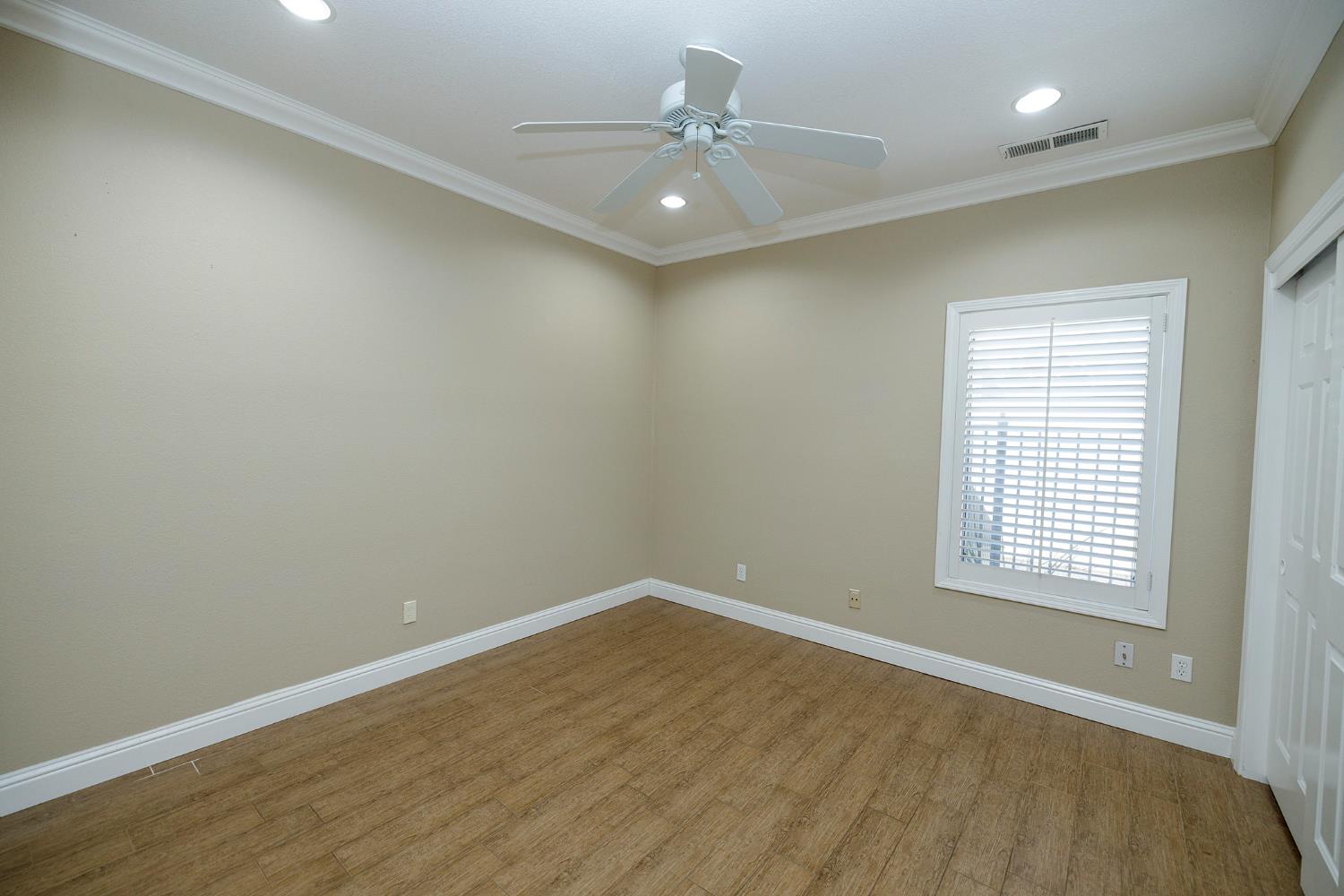 2708 Lake Front Court Modesto, CA 95355 - Photo 20 of 56