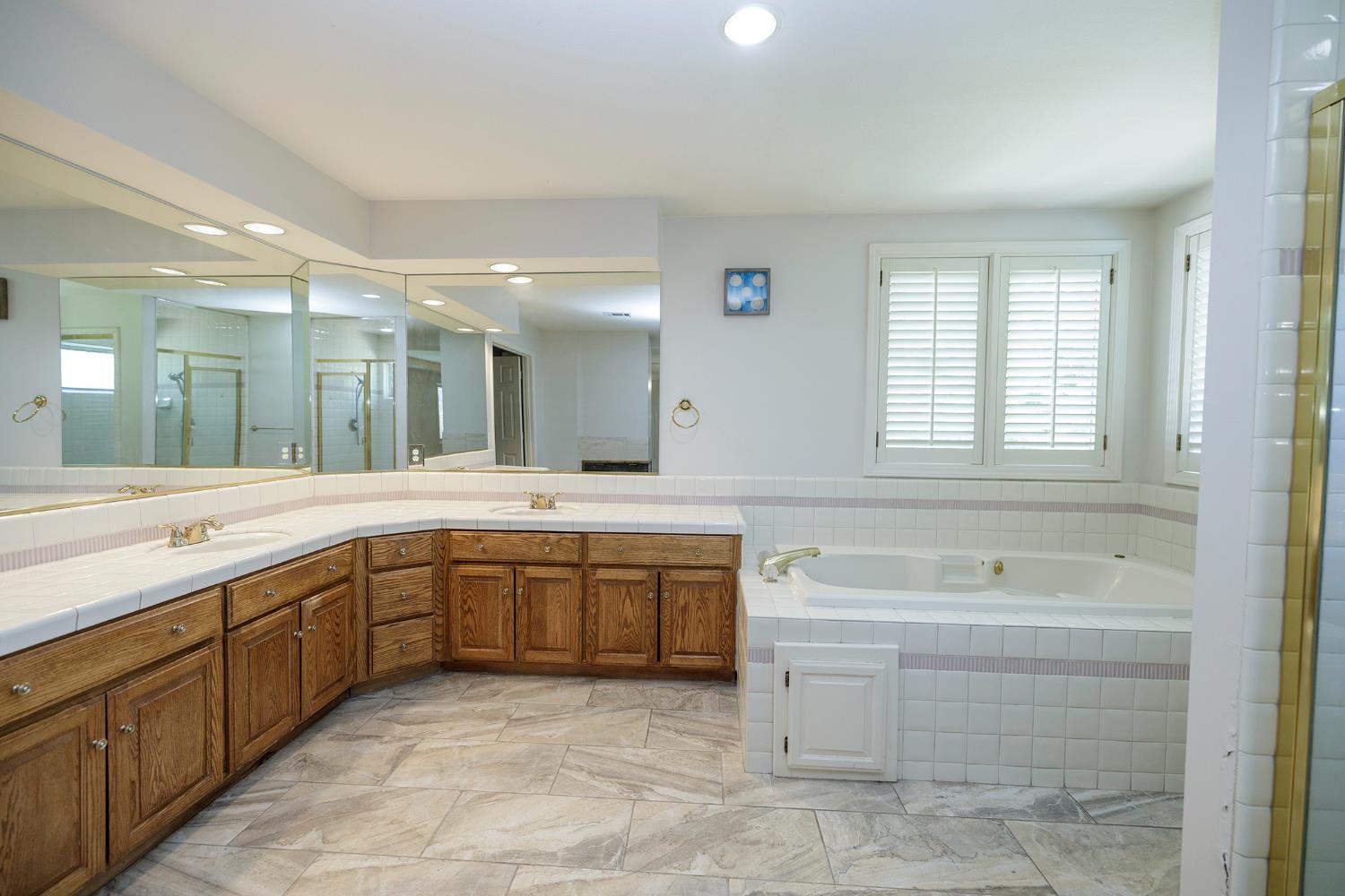 2708 Lake Front Court Modesto, CA 95355 - Photo 31 of 56