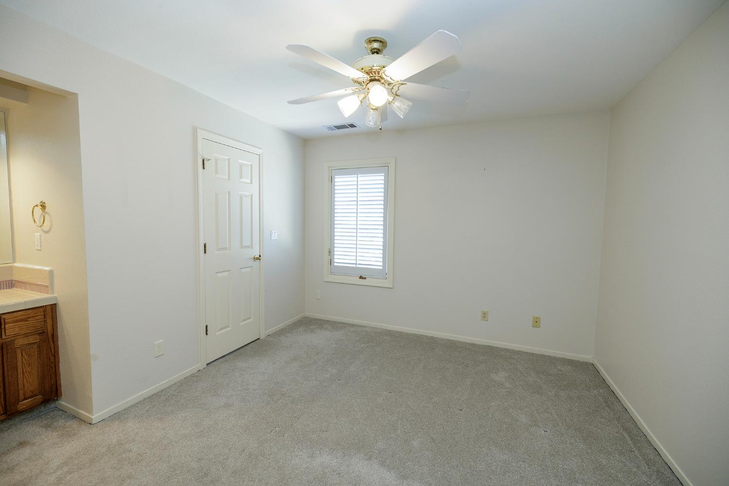 2708 Lake Front Court Modesto, CA 95355 - Photo 38 of 56