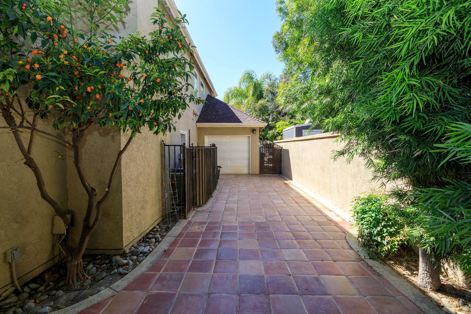 2708 Lake Front Court Modesto, CA 95355 - Photo 47 of 56