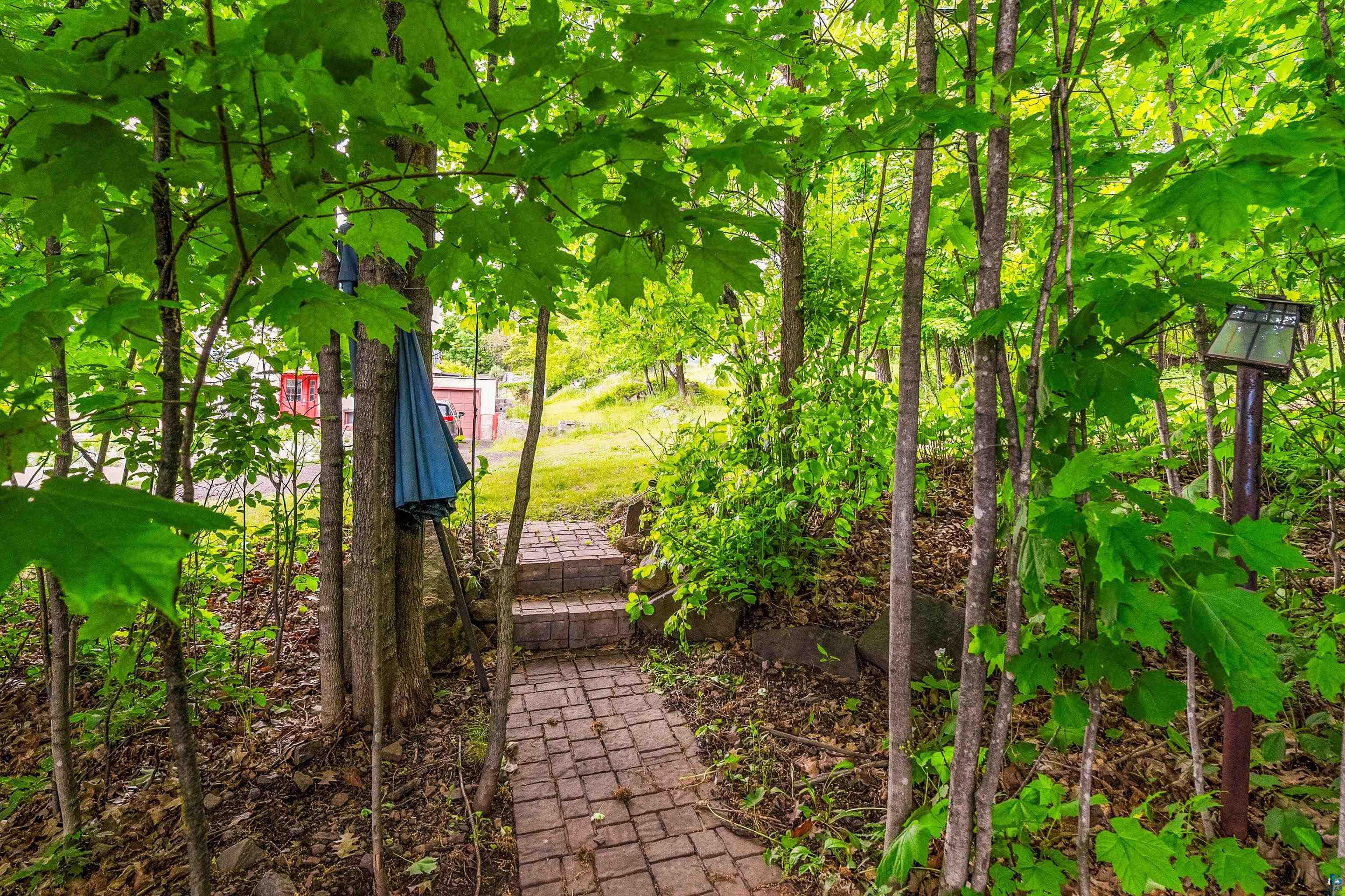 401 Snively Road Duluth, MN 55803 - Photo 33 of 46