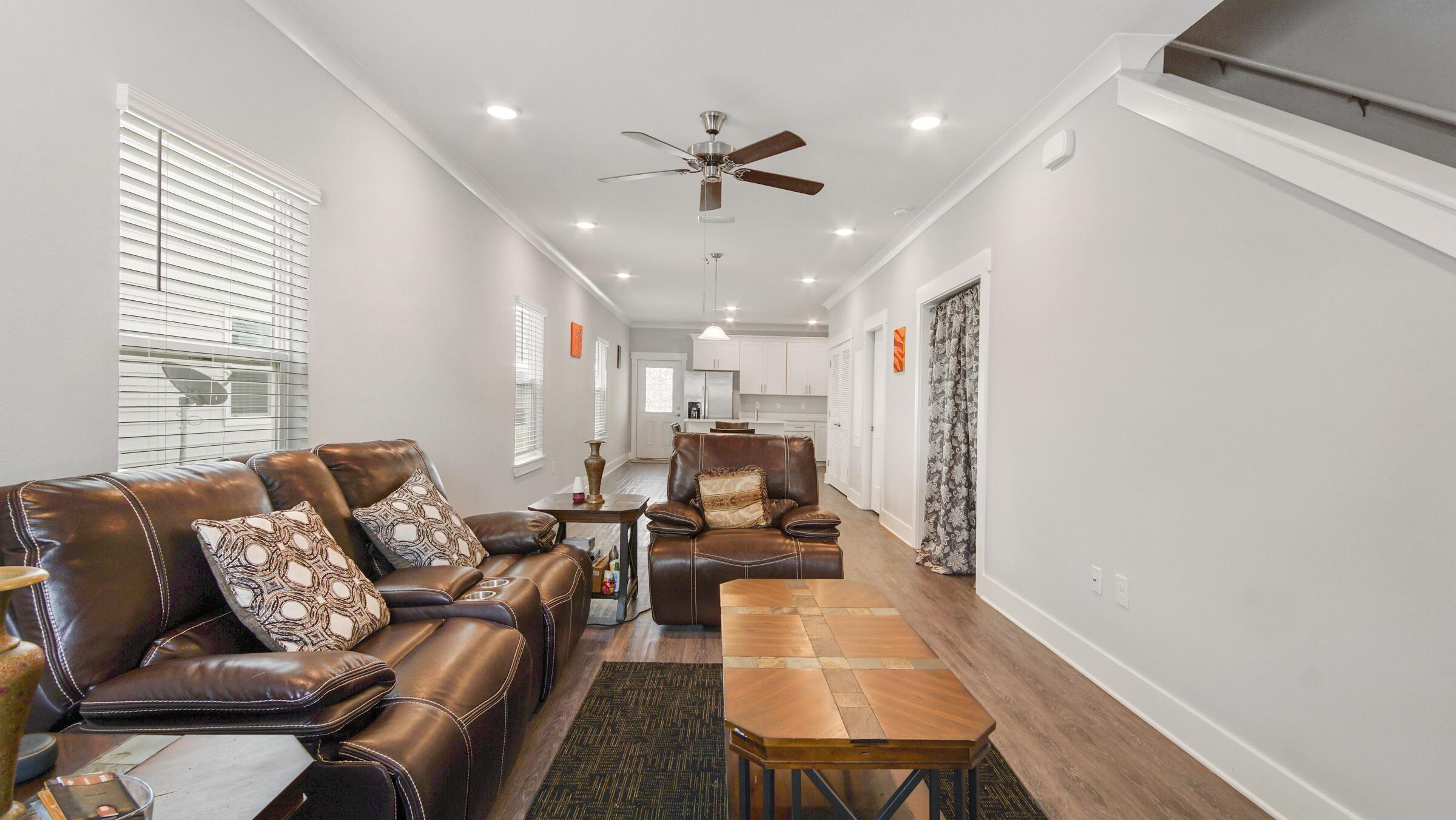 141 North Sand Palm Road Freeport, FL 32439 - Photo 8 of 29 DSC02284