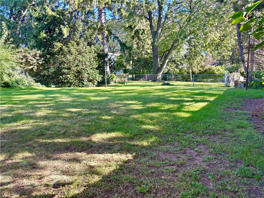 2137 West Ridge Road Greece, NY 14626 - Photo 5 of 34 Gallery Image 5