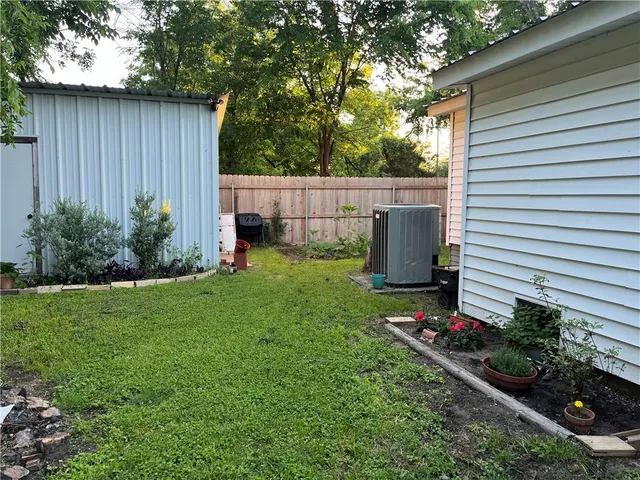 a view of garden with patio