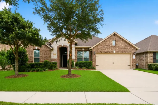 $425,000 | 12014 Delwood Terrace Drive, Humble, TX 77346