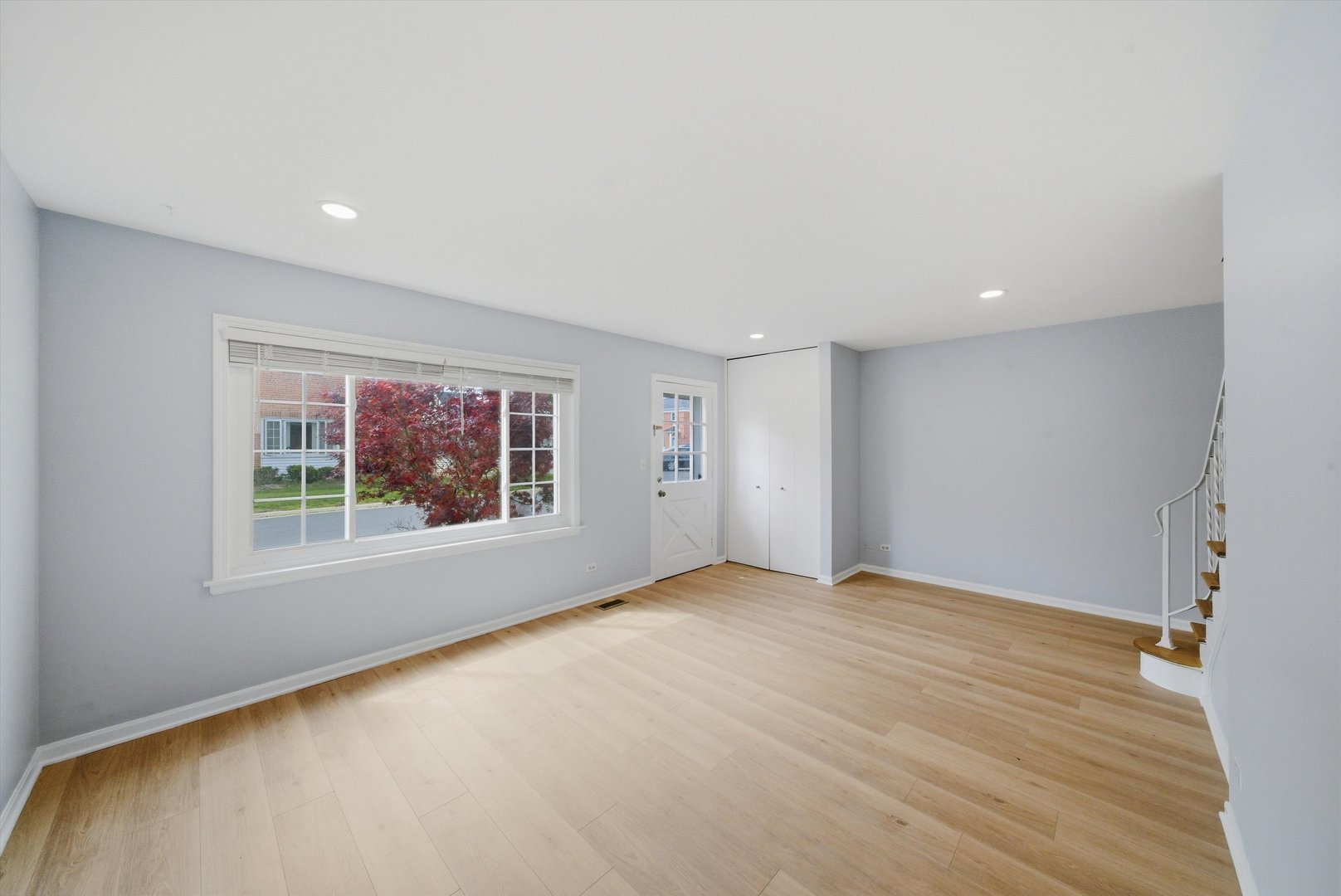 2138 Rugen Road, Unit A Glenview, IL 60026 - Photo 12 of 30