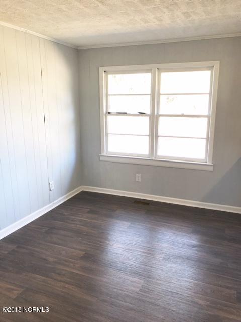 1949 Woodyard Road Riegelwood, NC 28456 - Photo 7 of 16 Dining Room