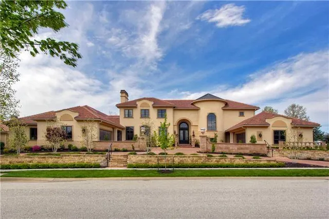 $1,999,950 | 3423 West 138th Street, Leawood, KS 66224