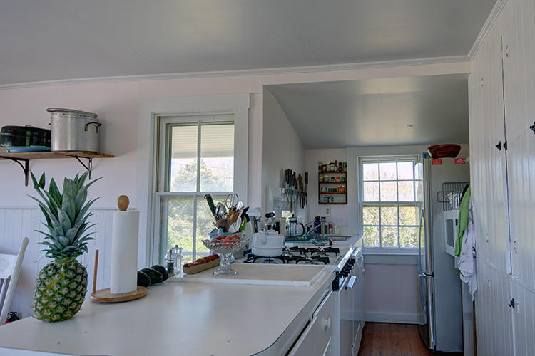 71 Lighthouse Road Aquinnah, MA 02535 - Photo 8 of 28 DSC_0956