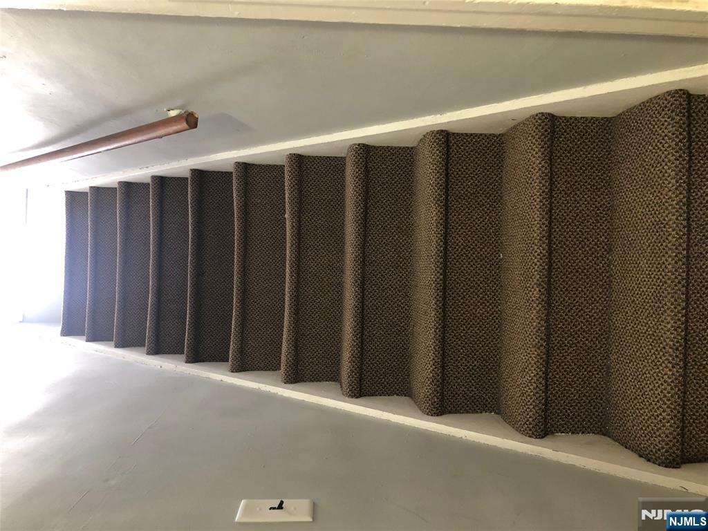 63 Highland Cross, Unit 2 Rutherford, NJ 07070 - Photo 10 of 19 a view of entryway