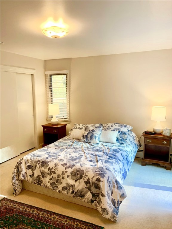 8 Cynthia Road Lincoln, RI 02865 - Photo 13 of 28 Master bedroom with balcony and full bath
