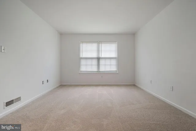 $2,450 | 175 Alton Avenue, Clayton, DE 19938