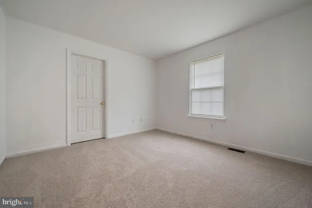 $2,450 | 175 Alton Avenue, Clayton, DE 19938