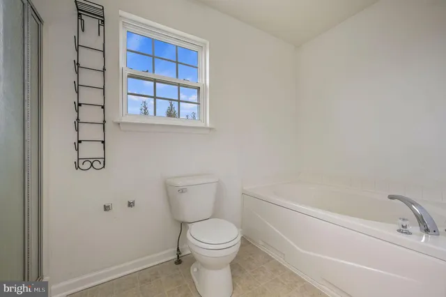 $2,450 | 175 Alton Avenue, Clayton, DE 19938