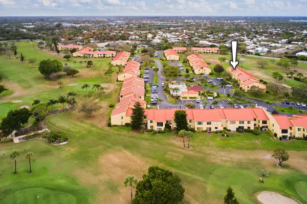 $165,000 | 5363 Southeast Miles Grant Road, Unit D202, Stuart, FL 34997