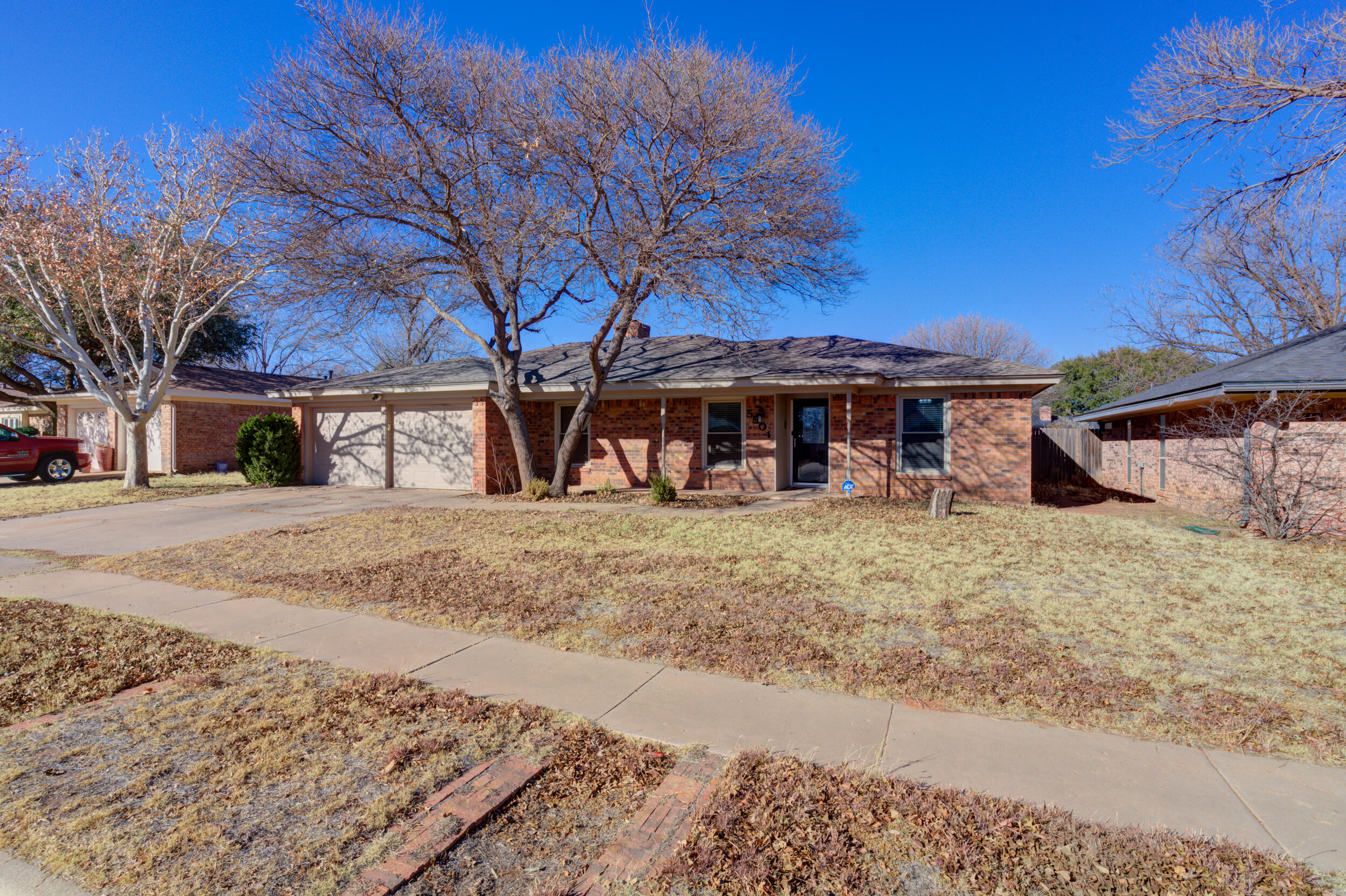 DSC08468_69_70_71_72