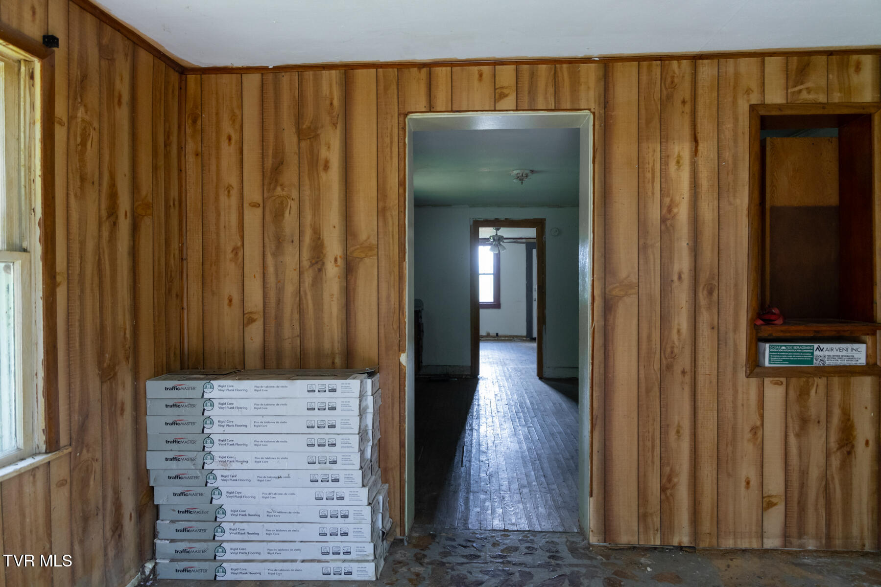 133 Bob Wright Road Elizabethton, TN 37643 - Photo 31 of 46 133bobwright_260708_0003