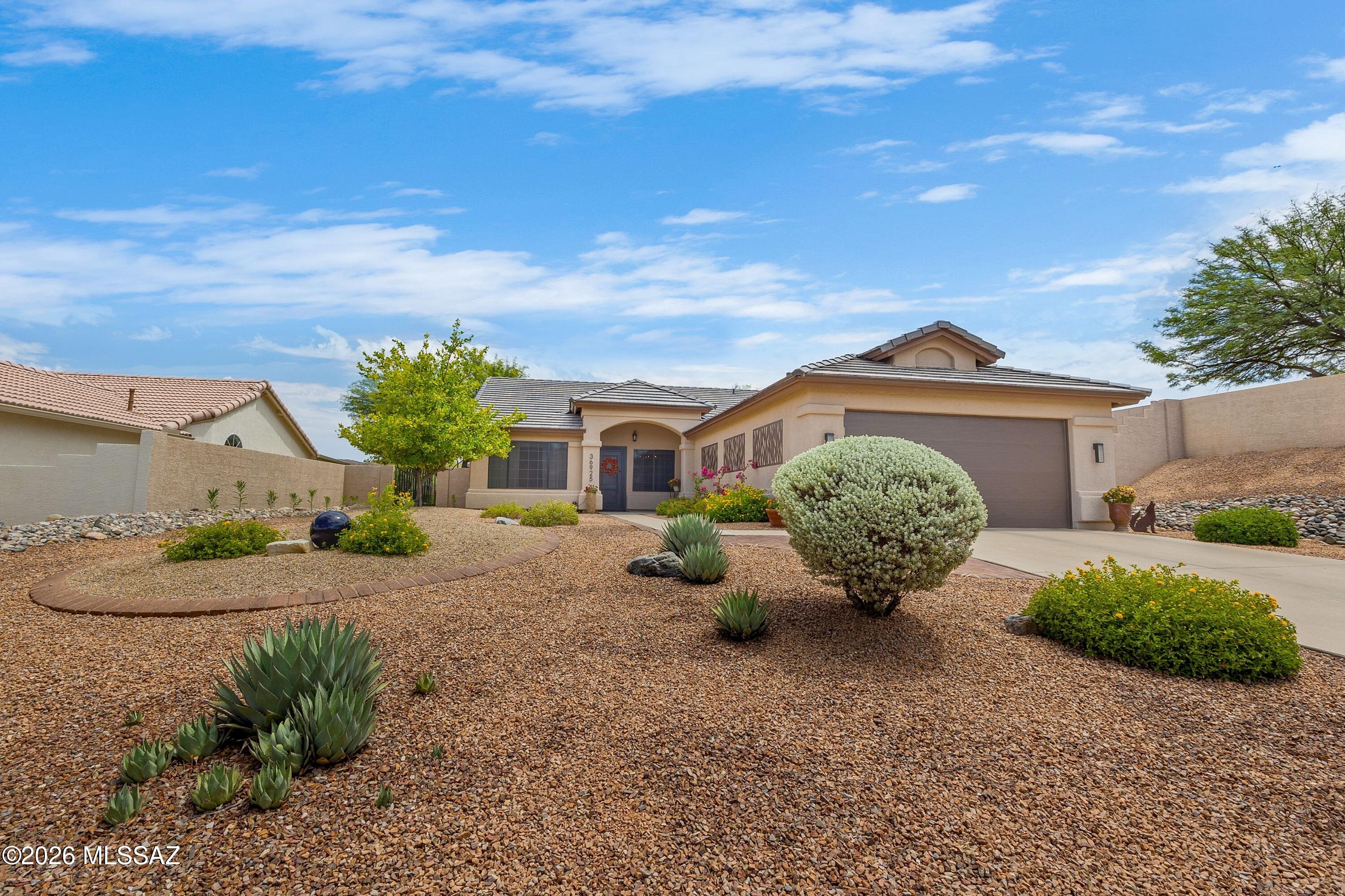 36925 South Ridgeview Boulevard Tucson, AZ 85739 - Photo 2 of 50 Great Curb Appeal