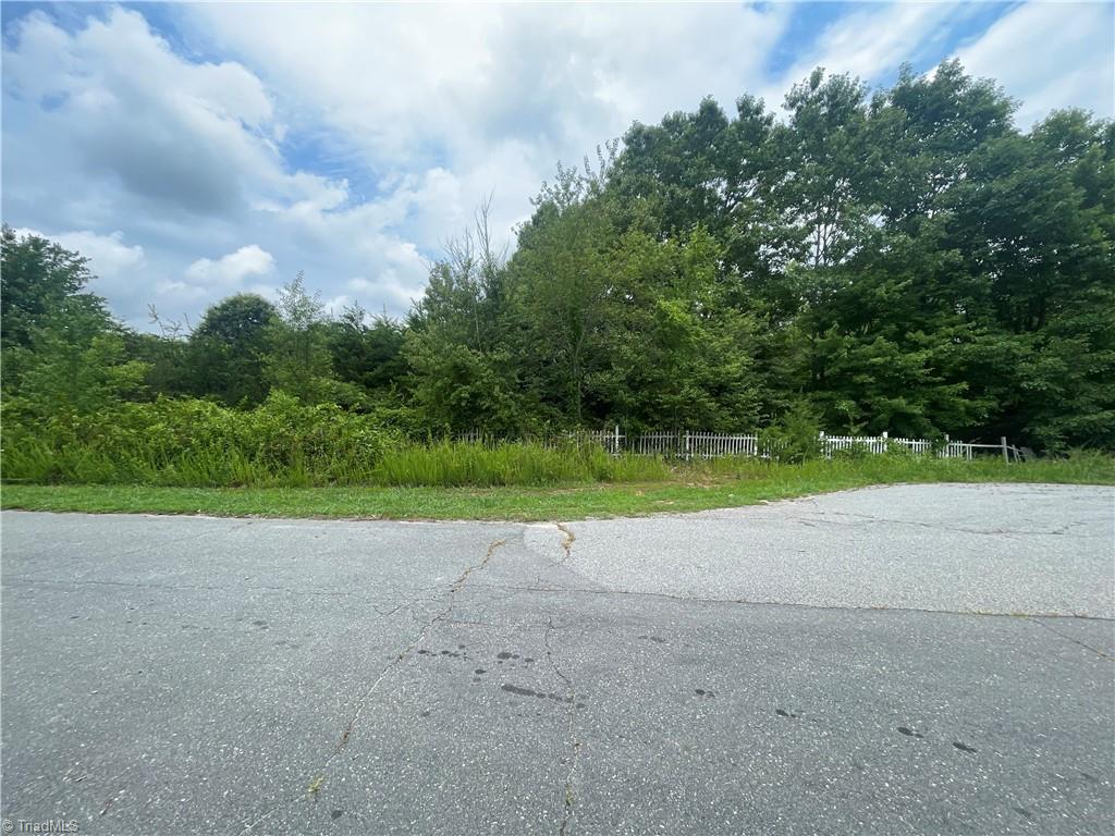 154 Stones Throw Road Stoneville, NC 27048 - Photo 4 of 7 Gallery Image 4