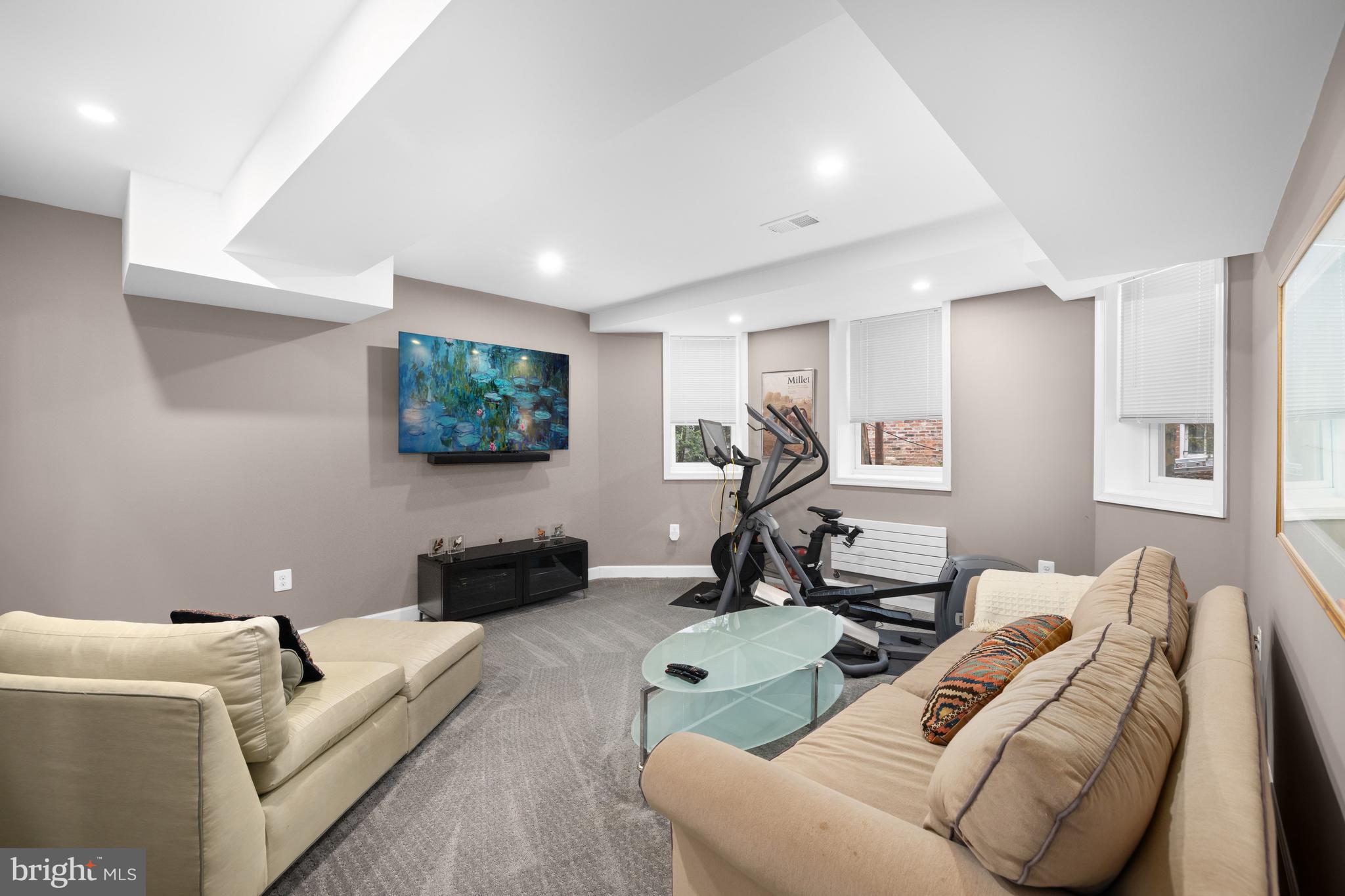 3411 33rd Place Northwest Washington, DC 20008 - Photo 32 of 36