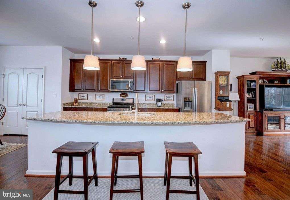 948 Ramble Run Road Baltimore, MD 21220 - Photo 2 of 25