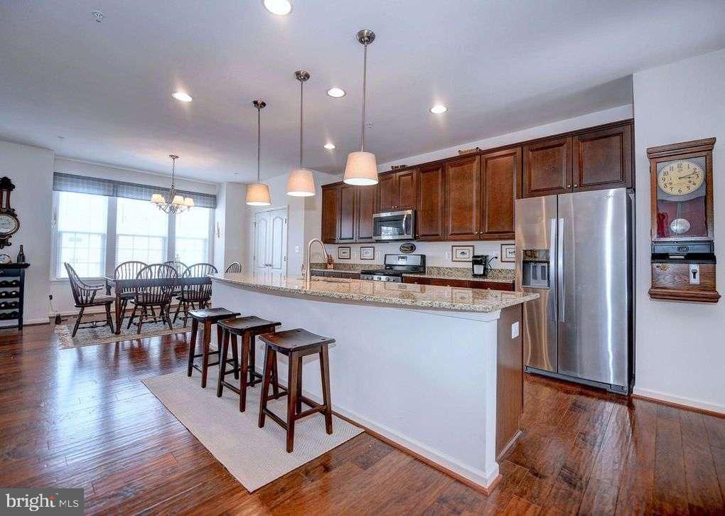 948 Ramble Run Road Baltimore, MD 21220 - Photo 3 of 25