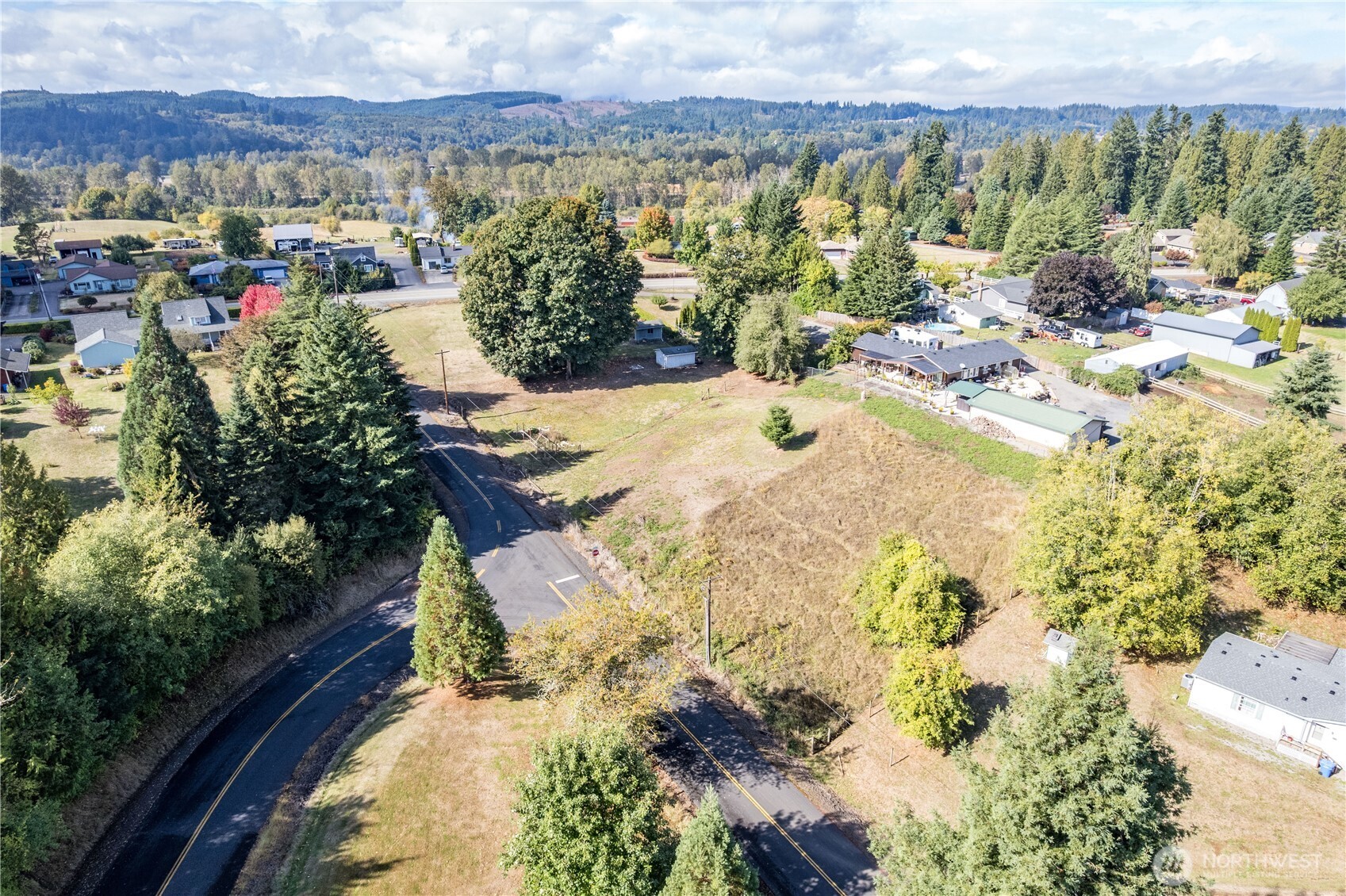 4630 Pleasant Hill Road Kelso, WA 98626 - Photo 32 of 39 a view of outdoor space and city