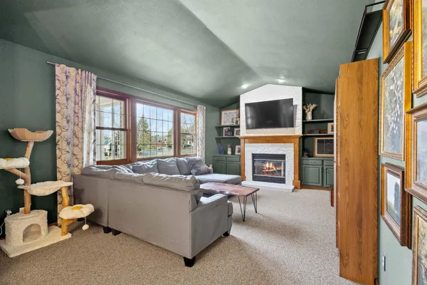 $399,900 | 2310 Graceland Court, Oshkosh, WI 54904