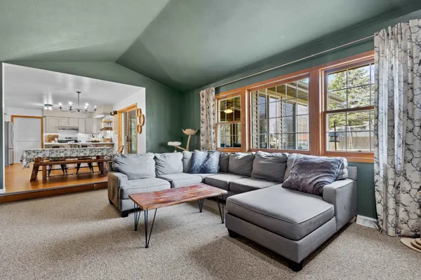 $399,900 | 2310 Graceland Court, Oshkosh, WI 54904