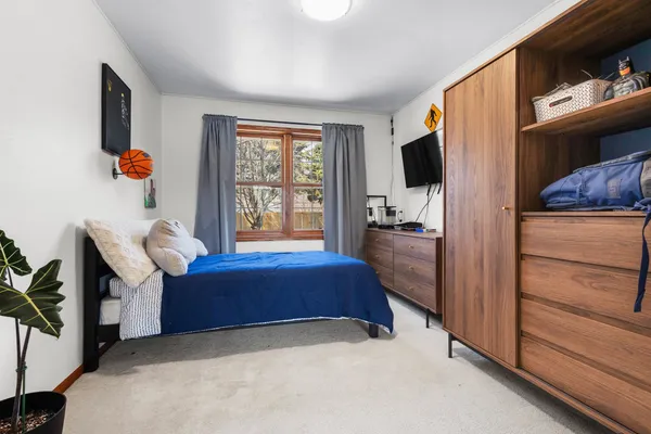 $399,900 | 2310 Graceland Court, Oshkosh, WI 54904