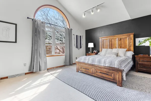 $399,900 | 2310 Graceland Court, Oshkosh, WI 54904