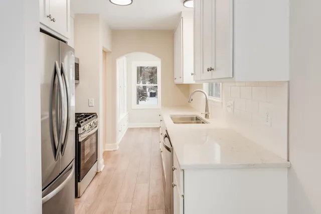 $400,000 | 4158 Zane Avenue North, Robbinsdale, MN 55422