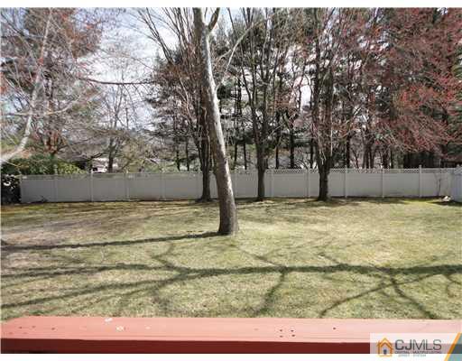 33 Winton Road East Brunswick, NJ 08816 - Photo 16 of 18 Gallery Image 16
