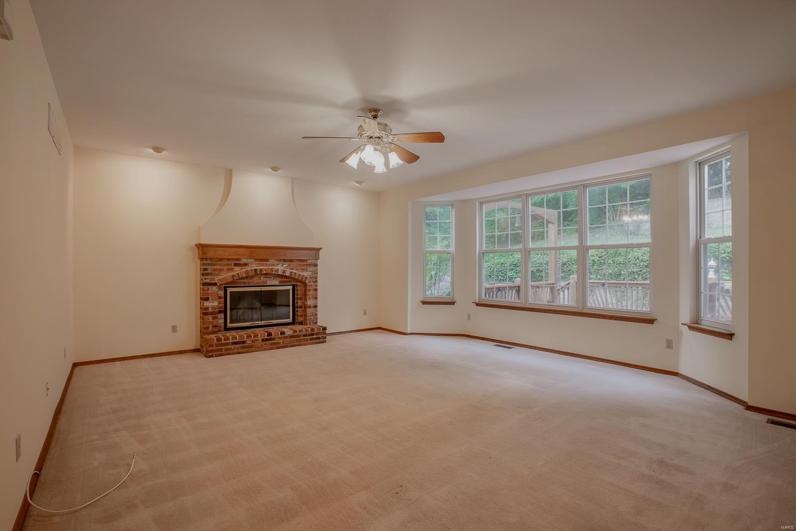 15570 Hitchcock Road Chesterfield, MO 63017 - Photo 8 of 31 Gallery Image 8
