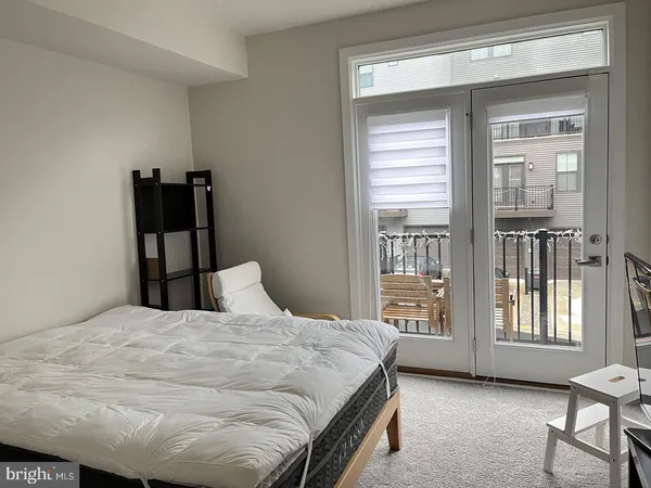 $3,100 | 13230 Woodland Park Road, Unit 1J, Herndon, VA 20171