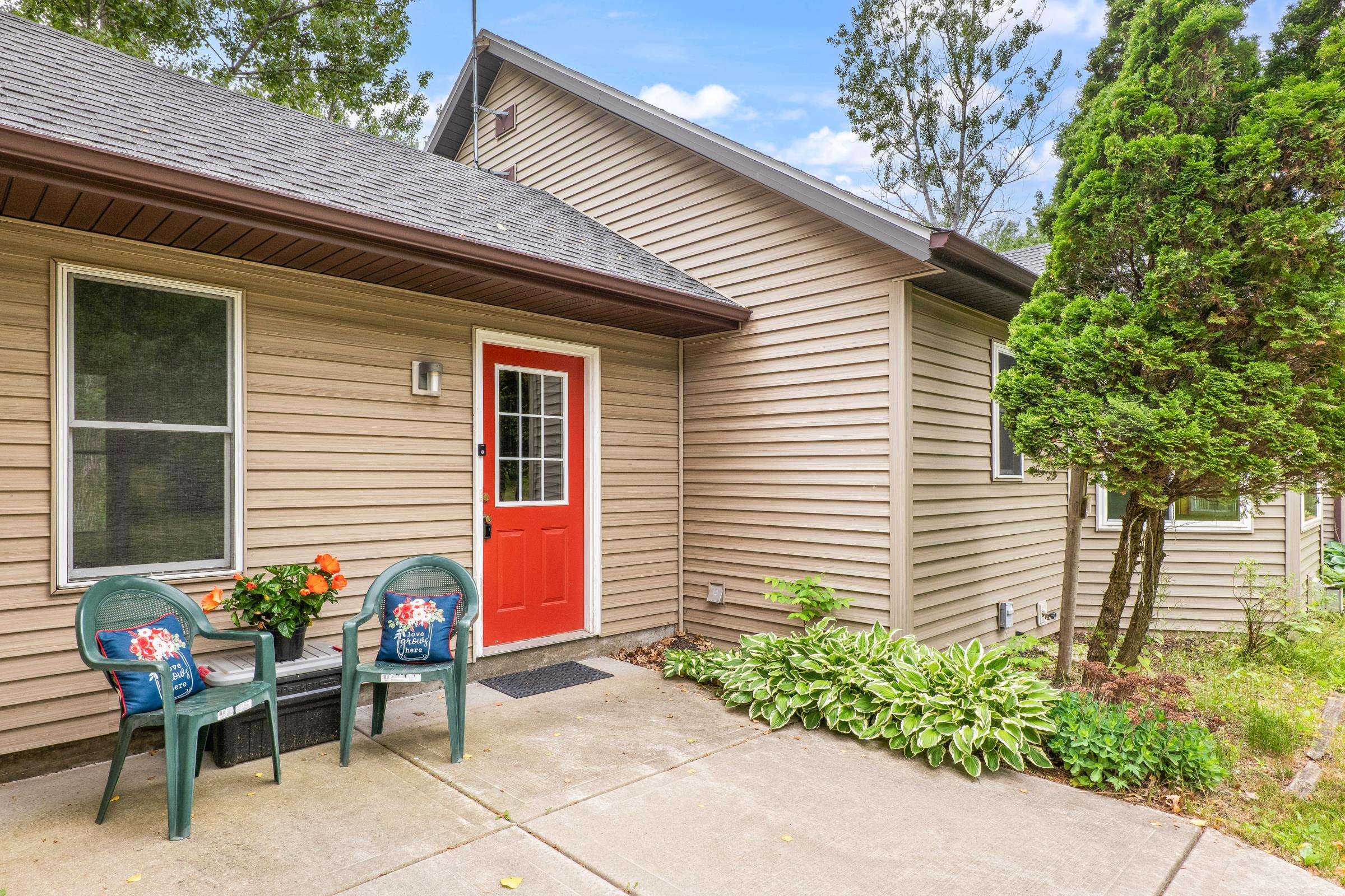 W3075 Grouse Road Pardeeville, WI 53954 - Photo 6 of 89