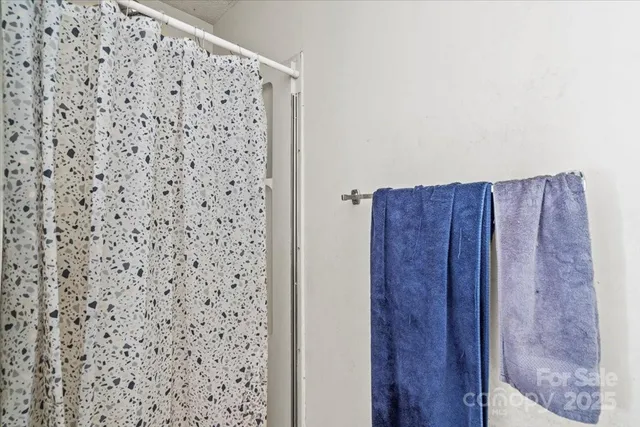 $295,000 | 2042 Killarney Place, Charlotte, NC 28262