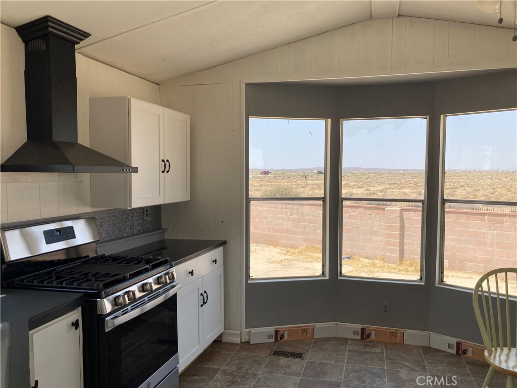 16450 Frontage Road, Unit 26 North Edwards, CA 93523 - Photo 5 of 19