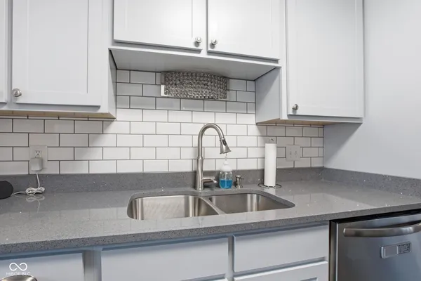 $214,900 | 5158 Coppertree Lane, Avon, IN 46123