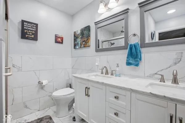 $214,900 | 5158 Coppertree Lane, Avon, IN 46123